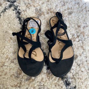 Sam Edelman Strappy Black Leg Tie Sandal NWT 6